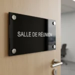 PLEXIGLAS NOIR personnalisable